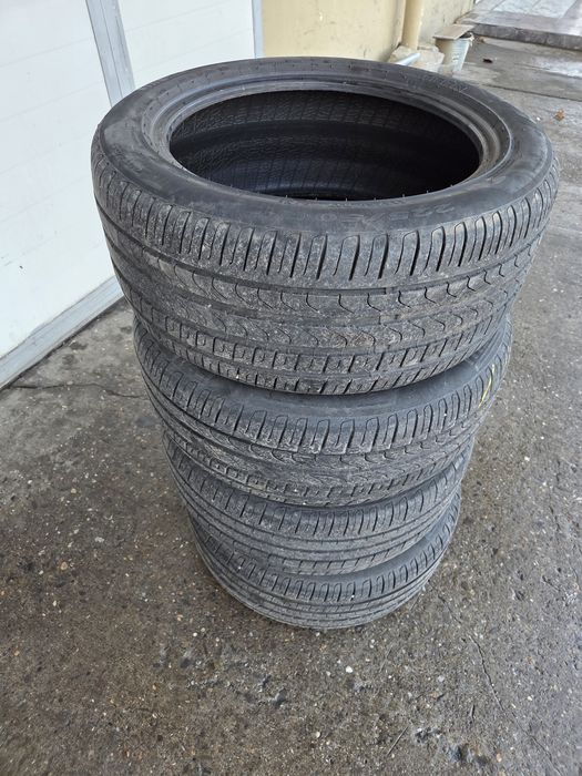 Vând anvelope vară Pirelli