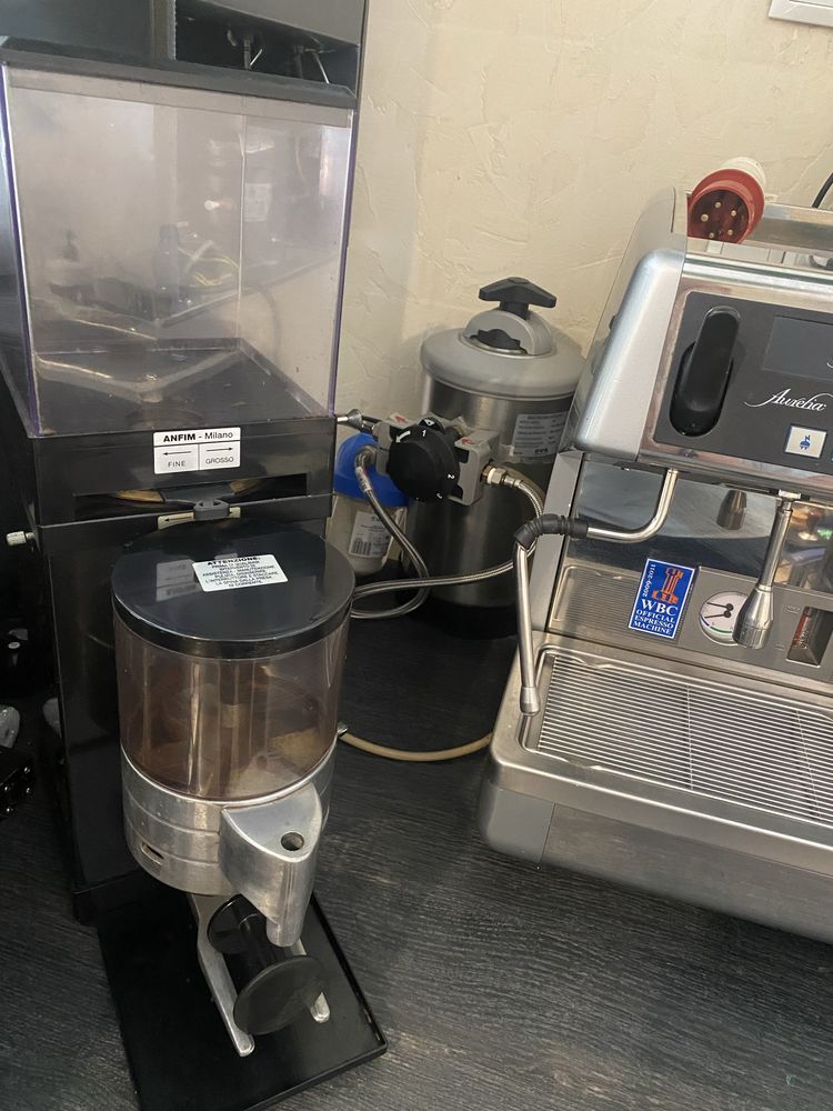 Aparat de cafea nova simoneli
