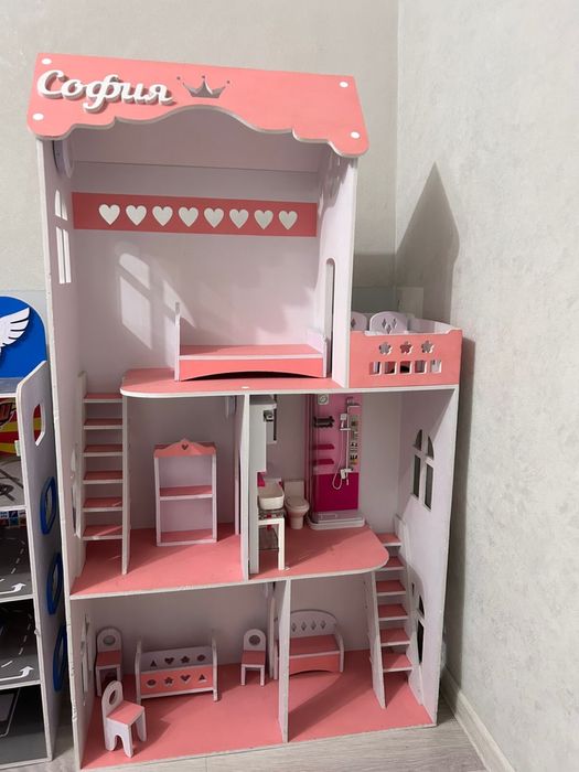 Домик для кукол