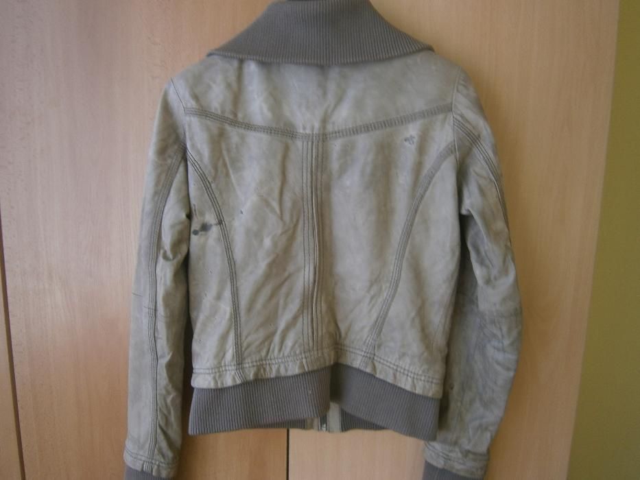 Кожено яке BERSHKA