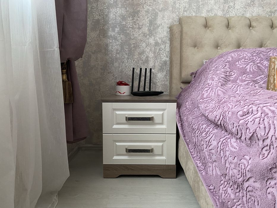 Продам тумбочку Прованс Трия мебель пр-во Россия