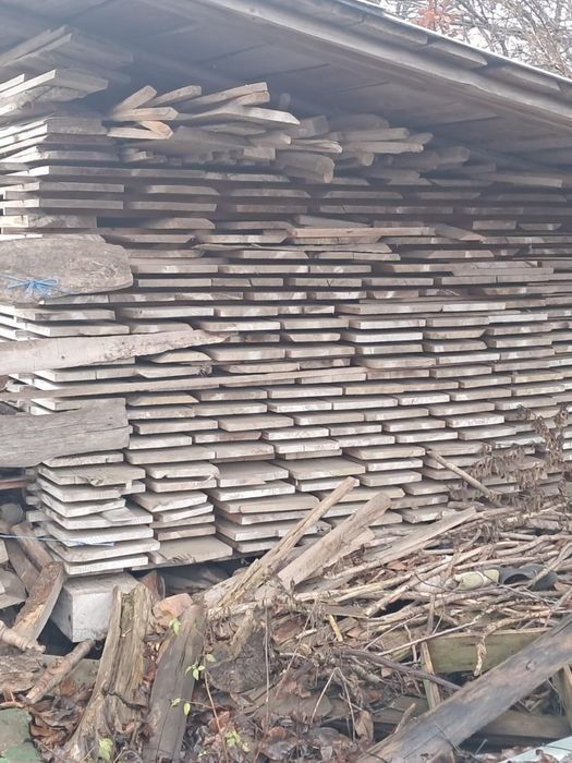 Vând chereste uscată si capriori