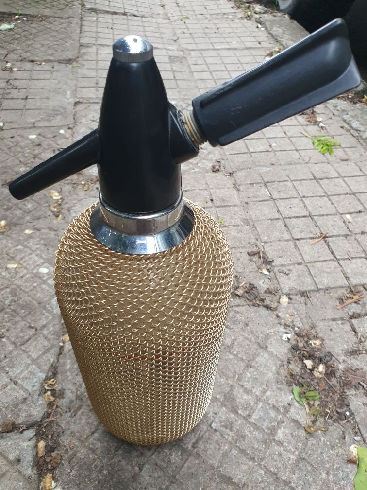 Стъклен сифон за газирана вода