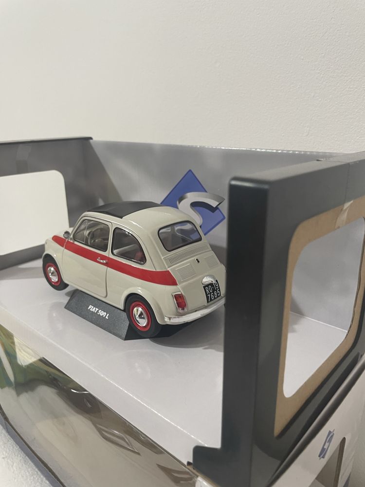 Machetă metalică Fiat 500 L Sport (1960) Solido scara 1/18