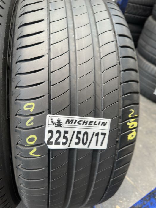225/50/17 michelin