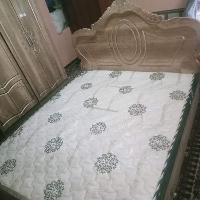 Диван етокхона учун