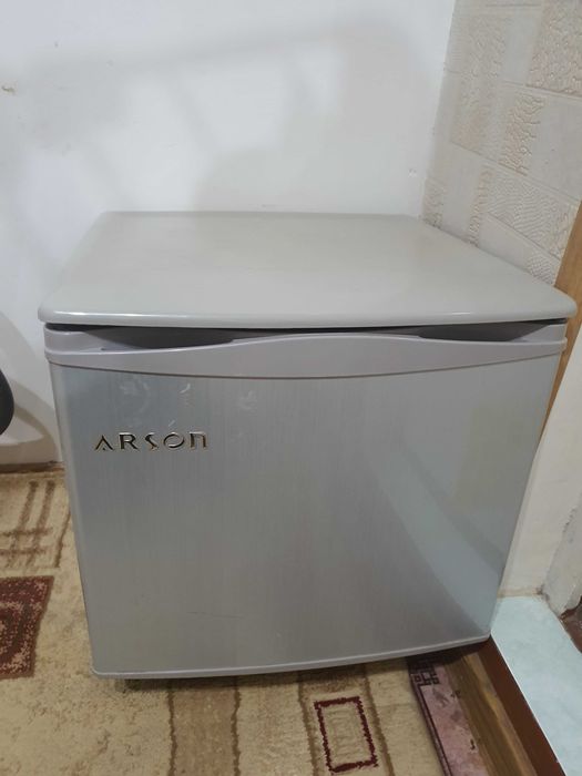 Haladelnik sotiladi ofisbop ishlashi zur yaxshi holatda