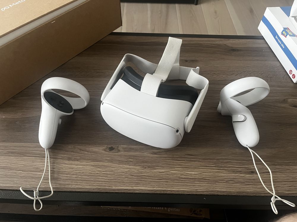 Casca VR ALll-in-One Oculus Quest 2, 128 GB alb