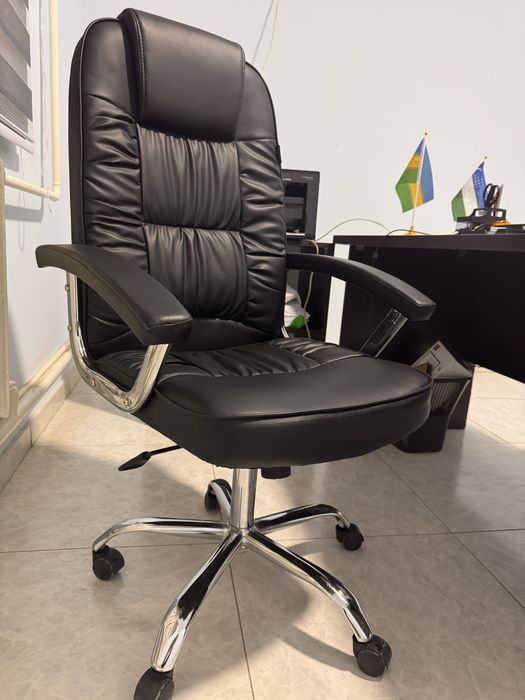 Ofisqa kreslo satiladi taza