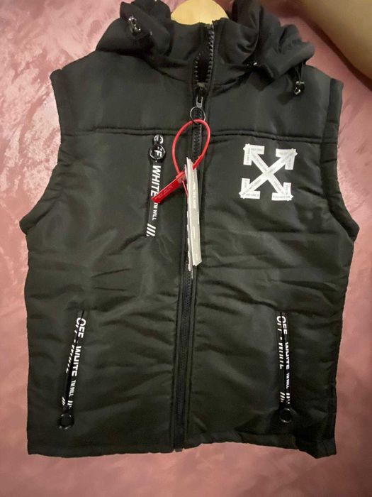 Vand vesta groasa off white