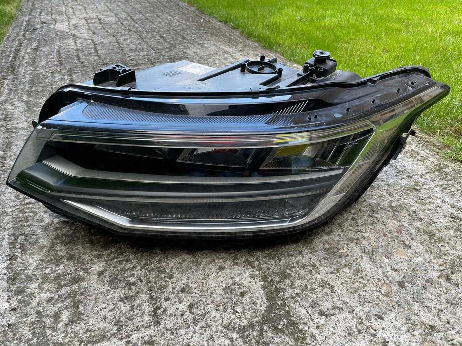 Far stanga full led WW Tiguan 2020 2023