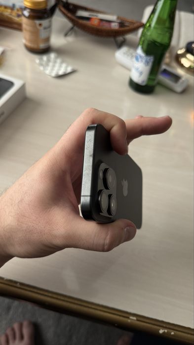 Iphone 15 pro black 128 gb