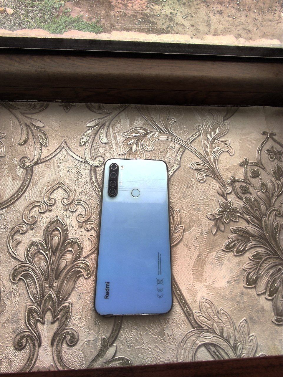 Срочно сотилади redmi note 10 6/64 1300 ming redmi note 8 8/64 800 min