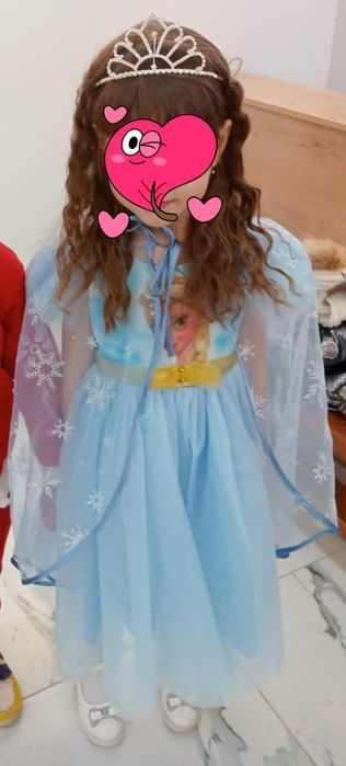 Продам новогодний костюм Эльза