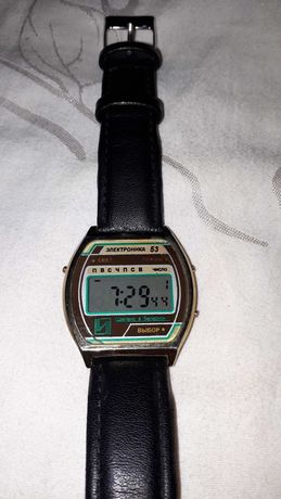 Наручные электронные часы "электроника 53"