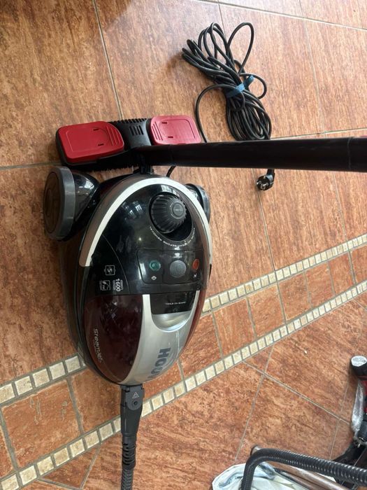 Перяща прахосмукачка пароструйка hoover