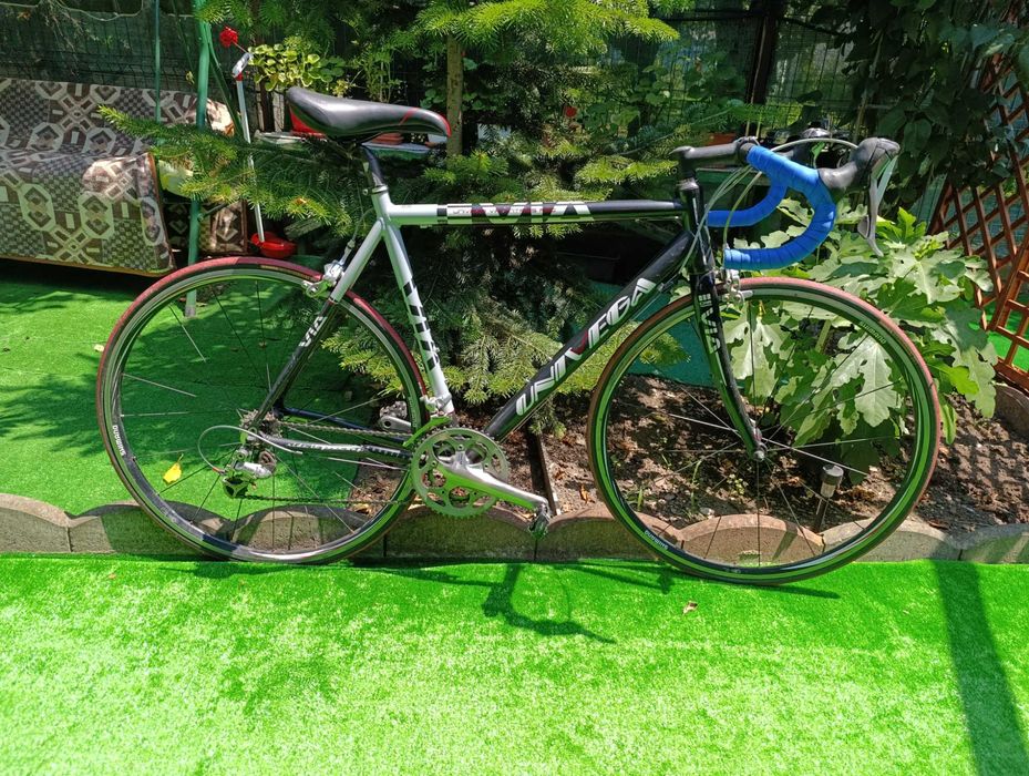 Bicicleta de curse Univega