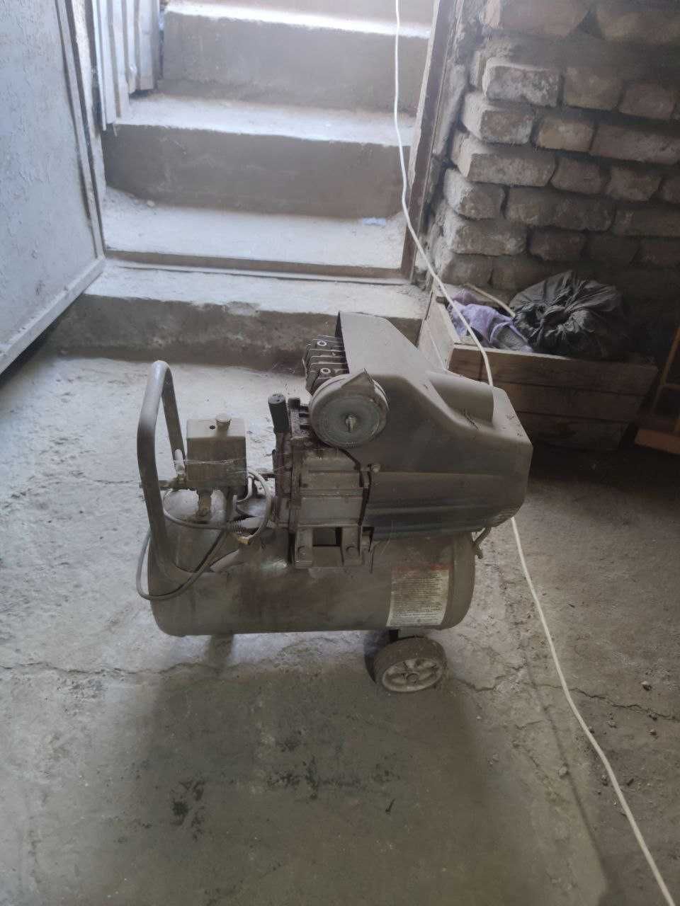 Продаю инструменты