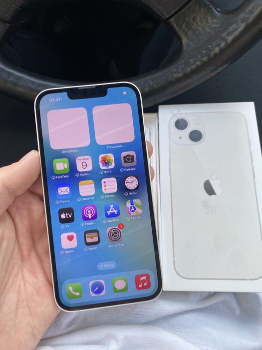 iPhone 13 в идеальном состоянии