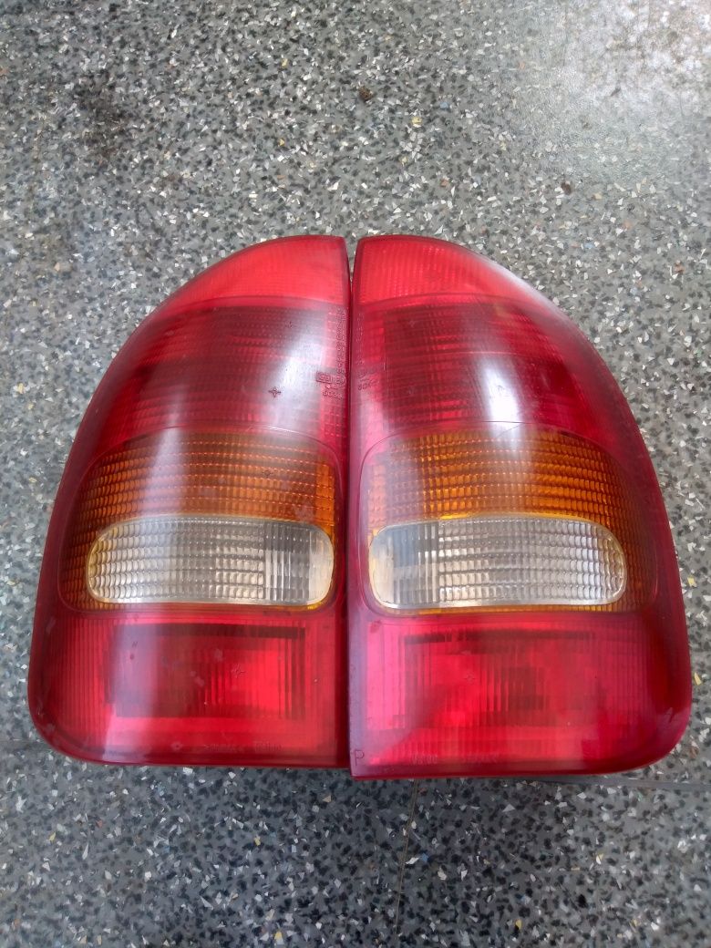 Lampa spate Opel Corsa B