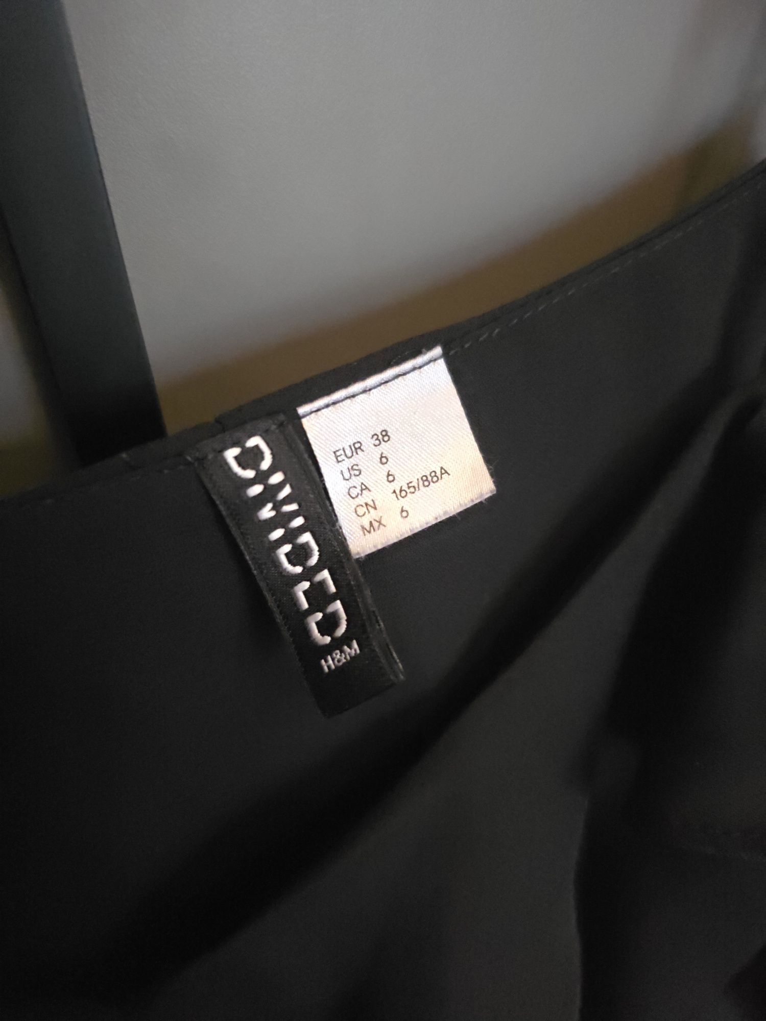 Дамски черни блузи H&M