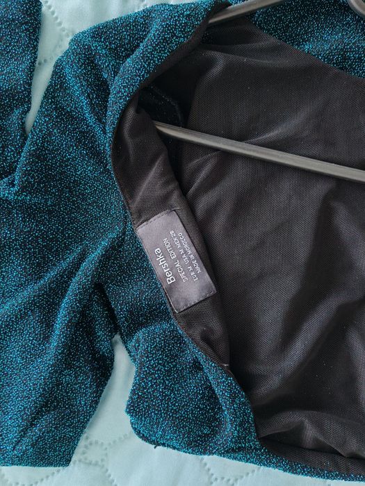 Празнична рокля Bershka S/М размер