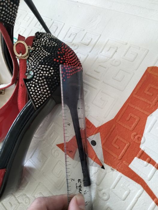 Срочно продам туфли!