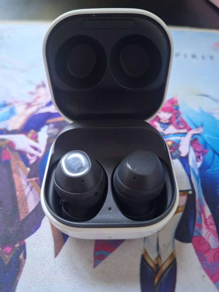 Samsung galaxy buds fe