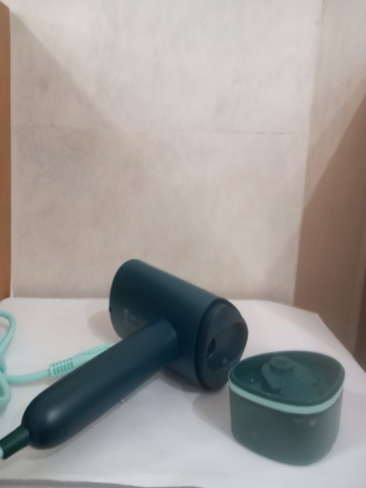 Компактна ръчна ютия Philips 3000series