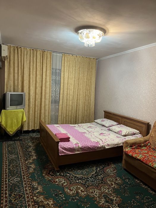 Квартира аренда посуточно и почасовое   1ком 18 мкрн 5000