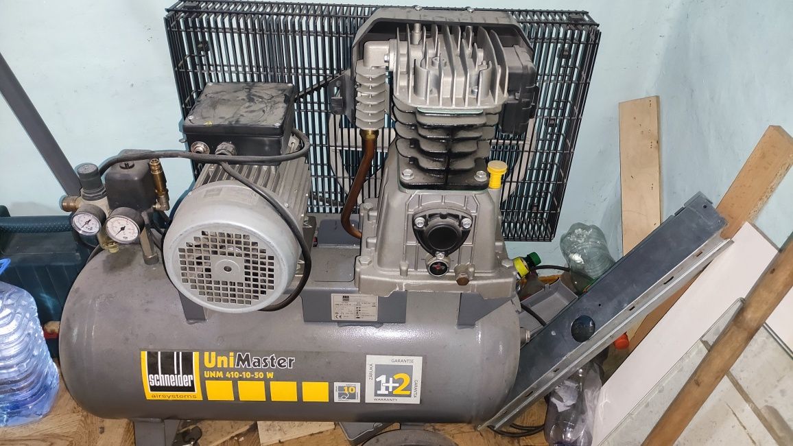 Schneider Unimaster 410