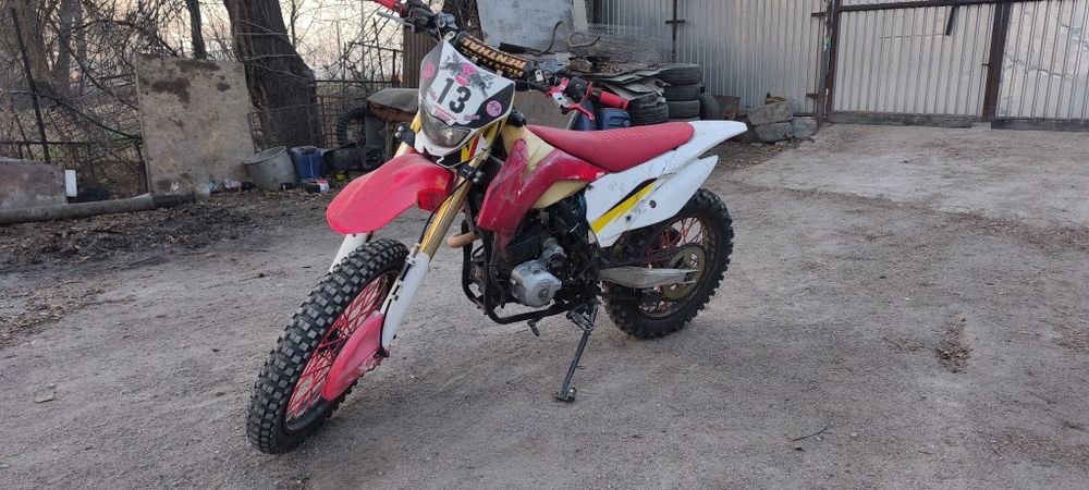 Продам эндуро 300кубов