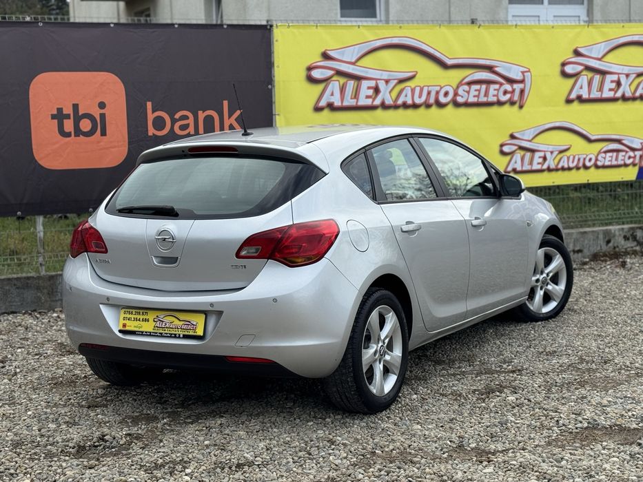 Opel astea J 2012 1.7diesel 110CP