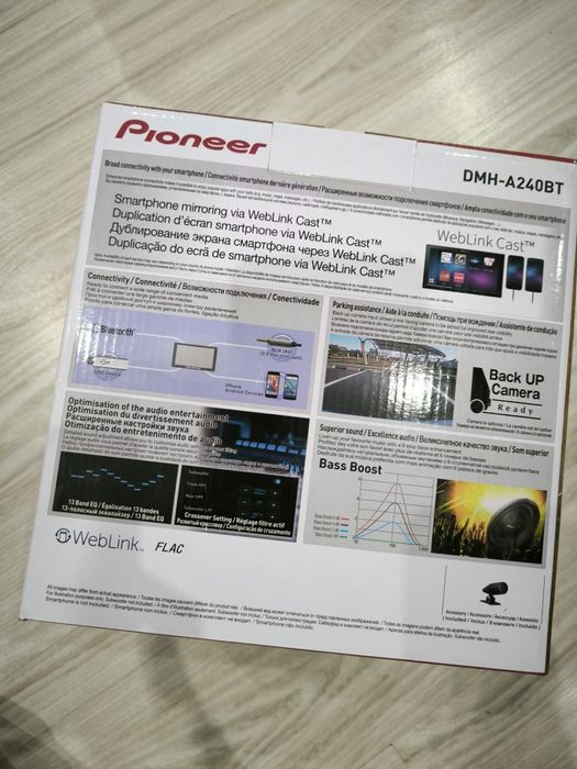 Мултимедия Pioneer (Пионер), Модел DMH-A240BT