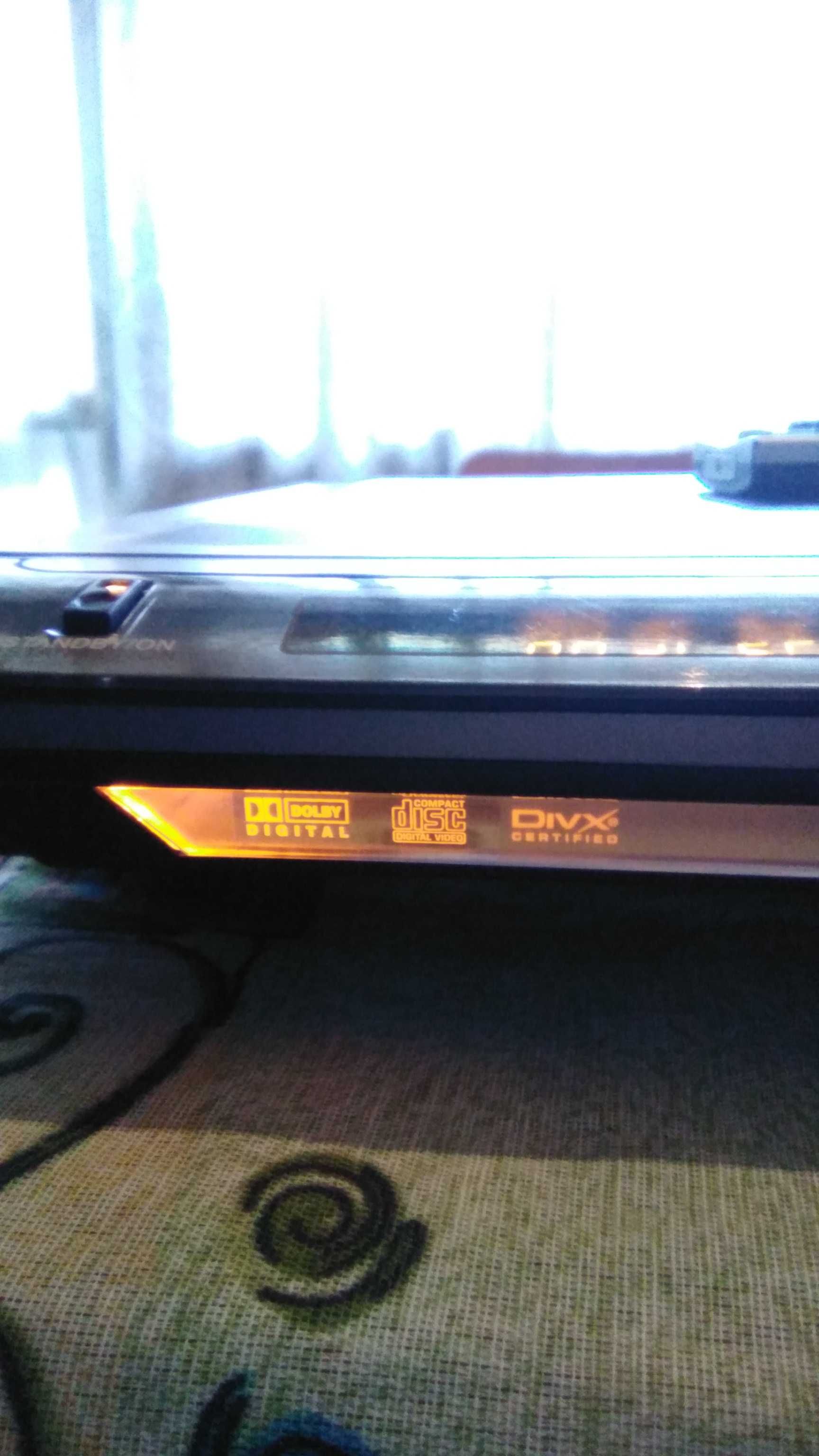 DVD neo PDX77 player
