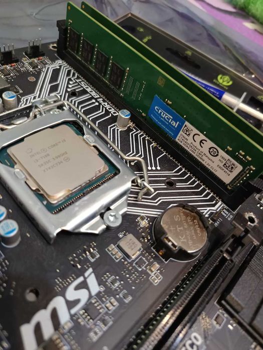 Kit Placă de bază MSI H110M ECO ,procesor și ram