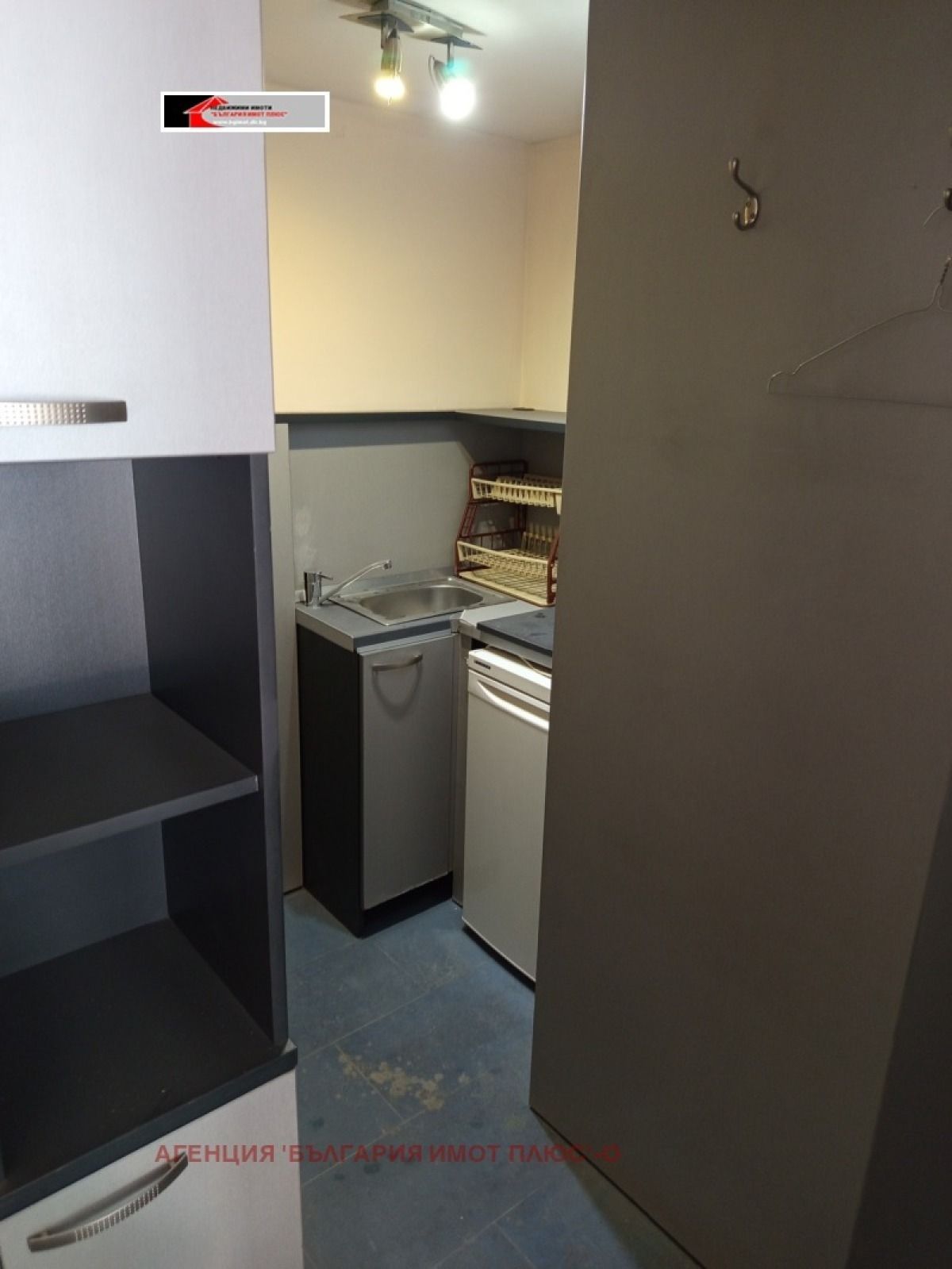 Продажба Ателие гр. София - Дървеница 50m²