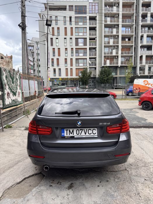 BMW Seria 3 - 318d 2.0 Diesel 143 CP | Automată
