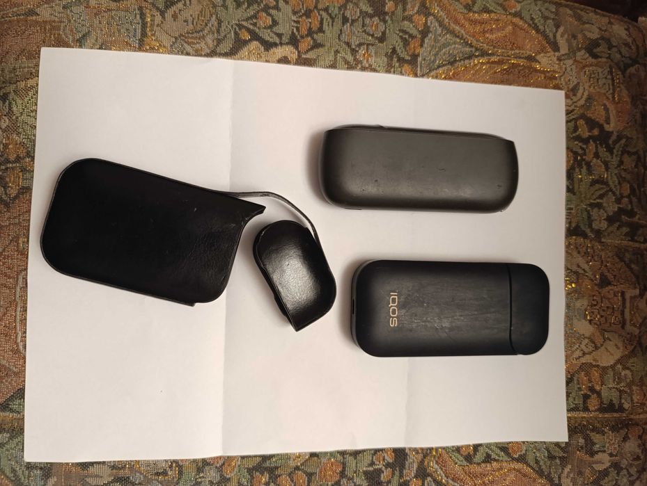 Продам электронику 2 штуки и кожаный чехол,недорого