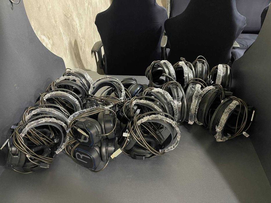 Kompyuter Klub 40ta  Komp Sotiladi Hamma Narsalari Bilan Arzon Narxda