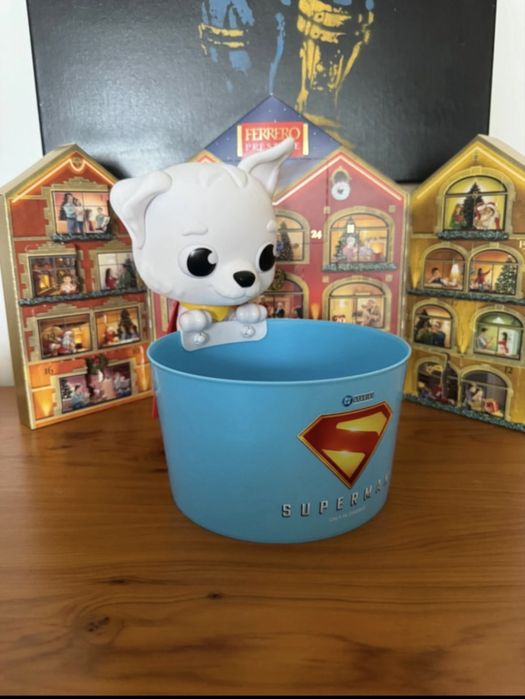 Popcorn Bucket Superman Crypto