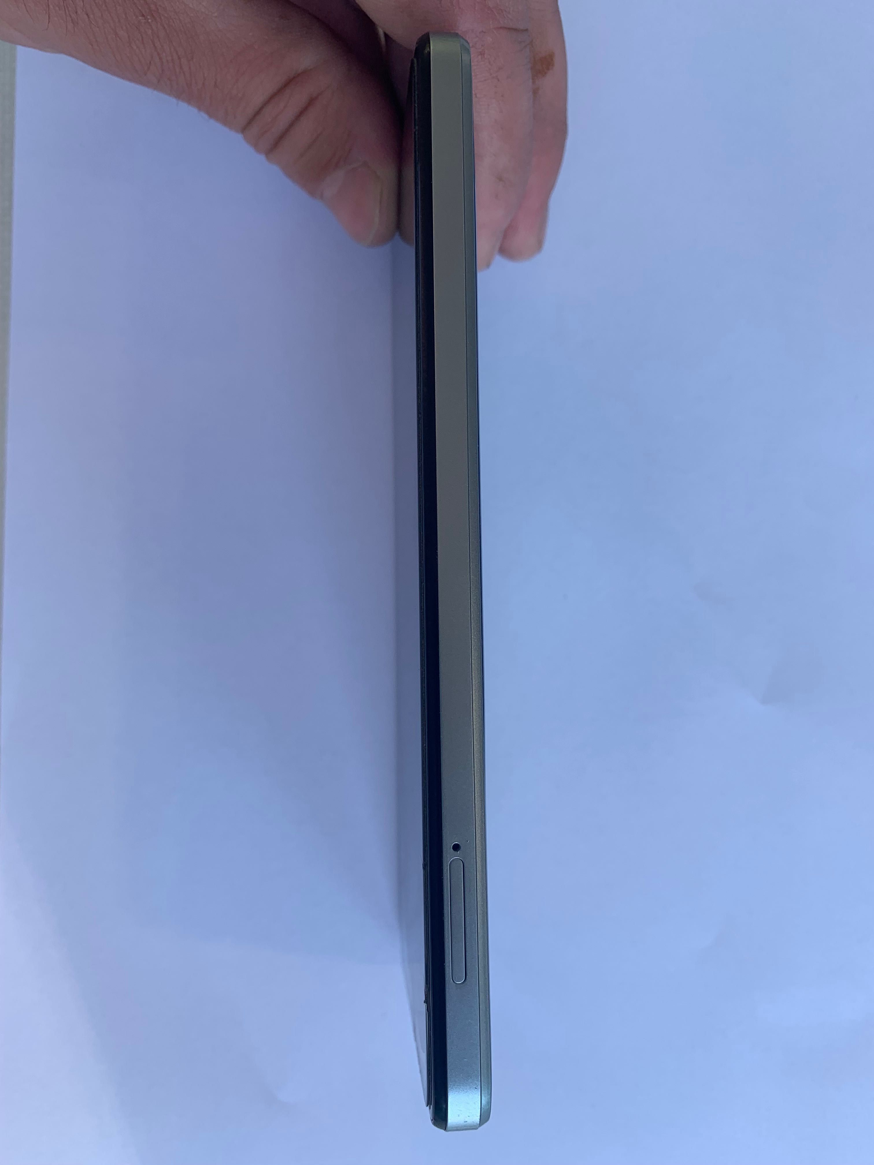 Motorola g34 4gb ram