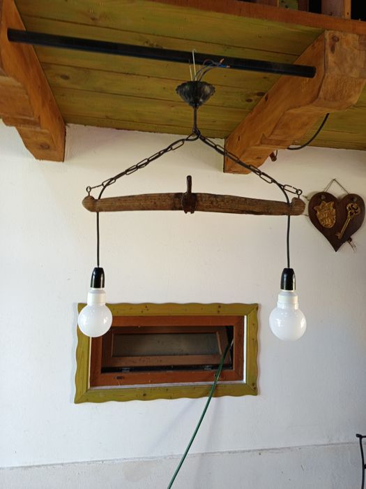 Lampa , Lustra artizanala