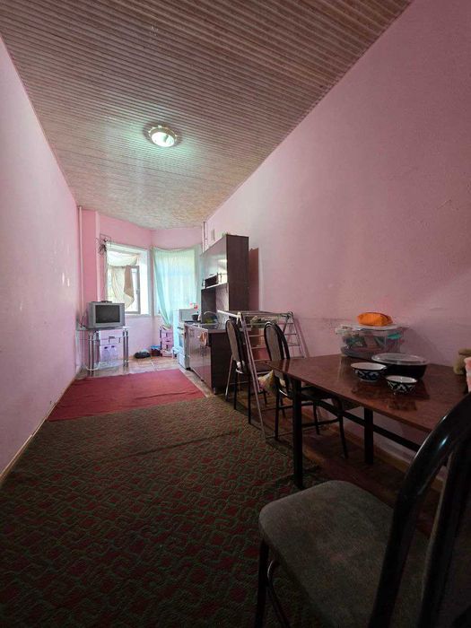 Продаётся 1х комн квартира на 1 этаже Ор-р Пиридастгир