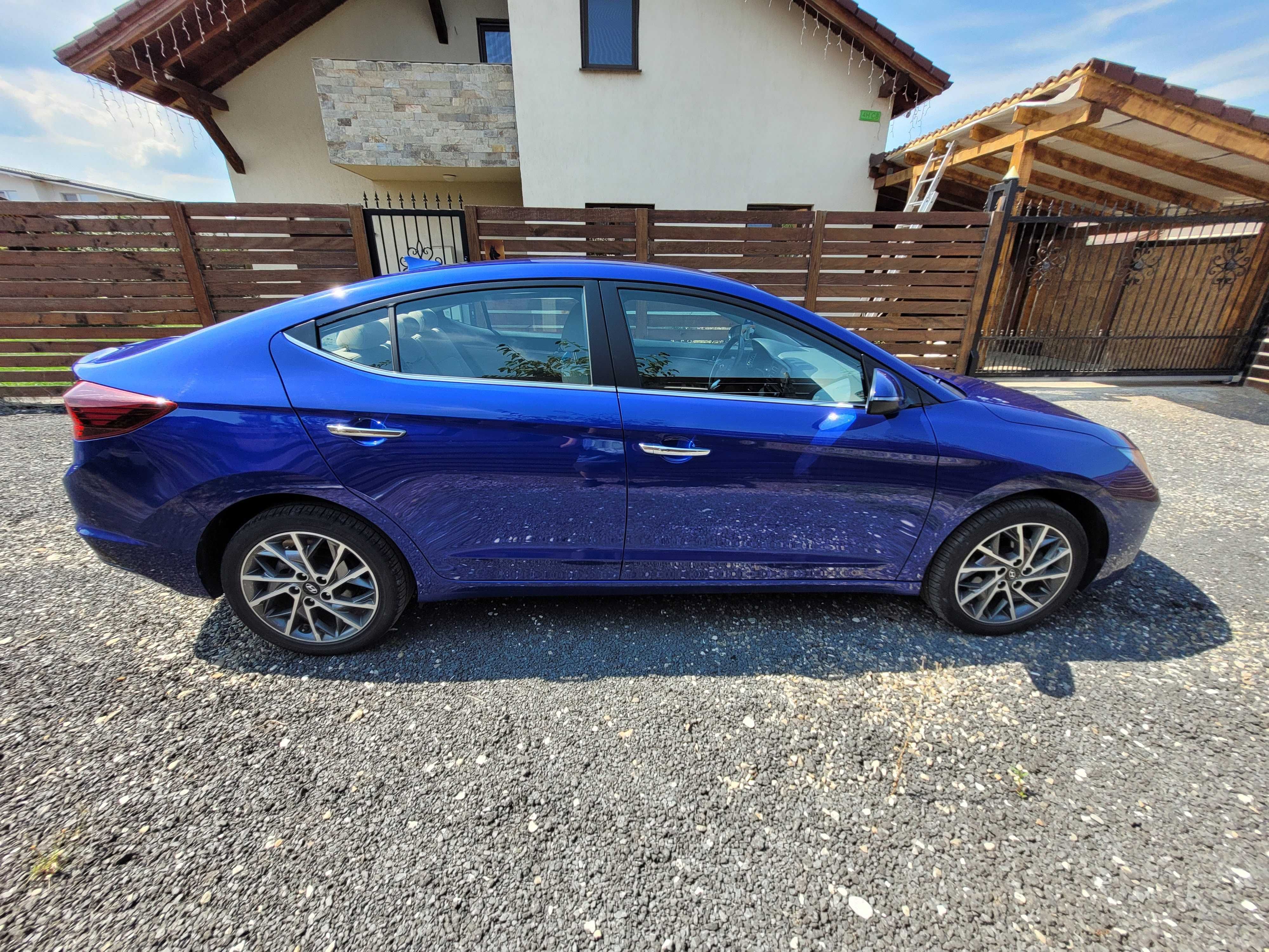 Vand Hyundai Elantra 1.6 128CP A6 EXCLUSIVE