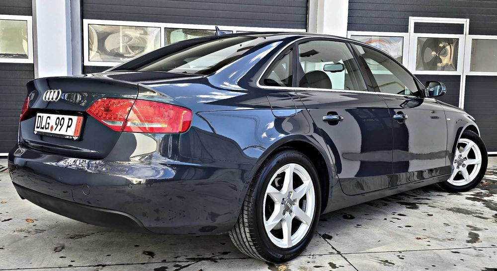 AUDI A4 2010 S-LINE Limousine 2.0tdi EURO 5 Recent Germania