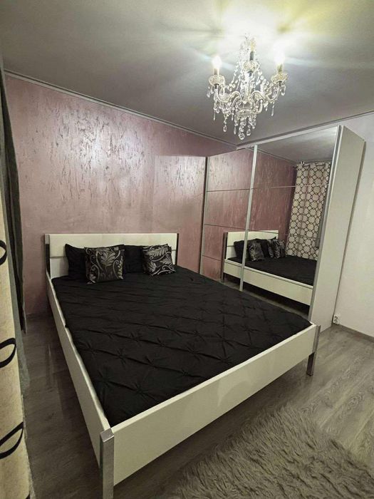 Apartament de închiriat