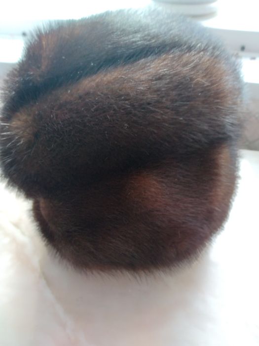 Продам  норкувую шапку
