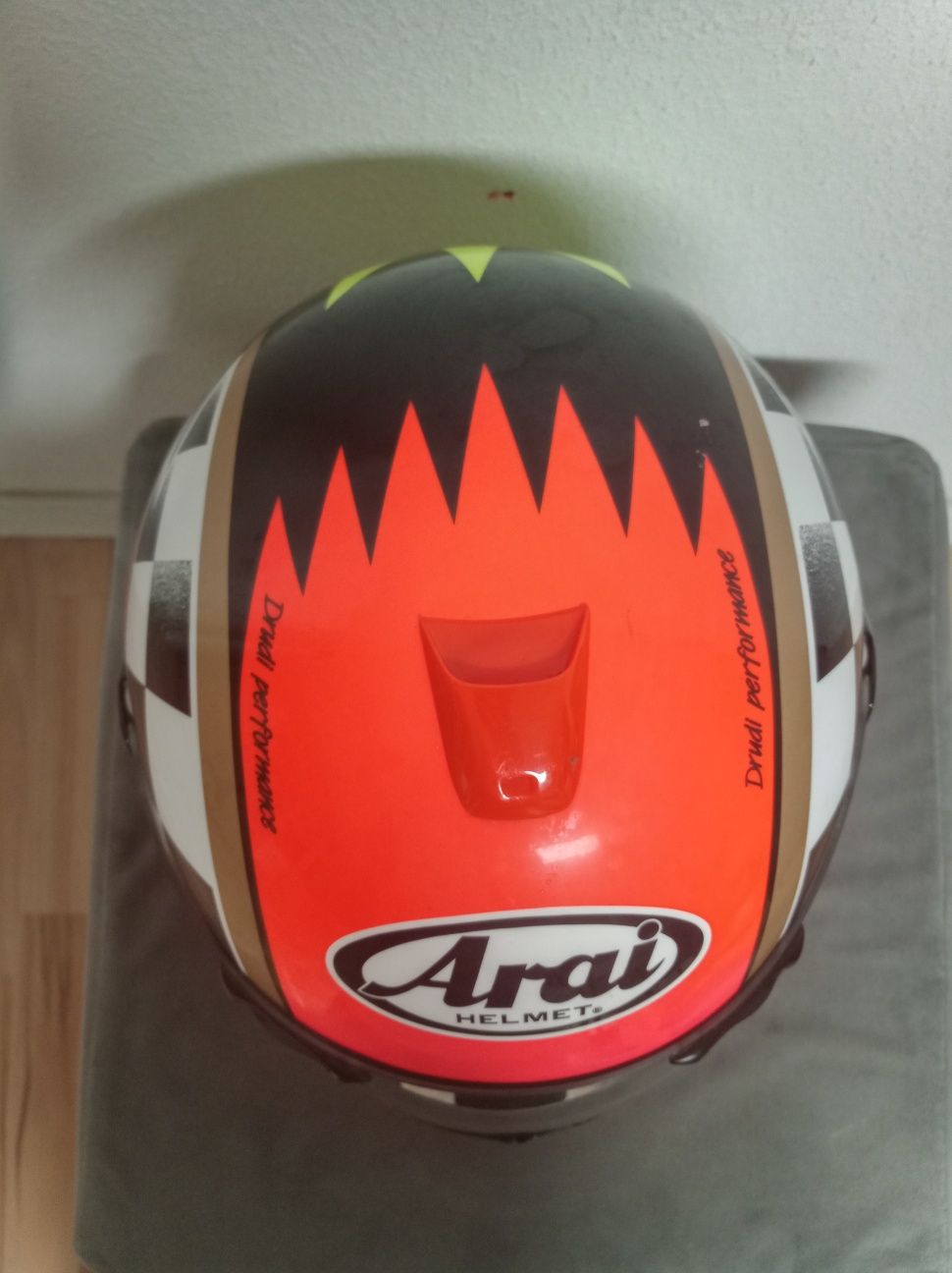 Мото каска Arai Quantum