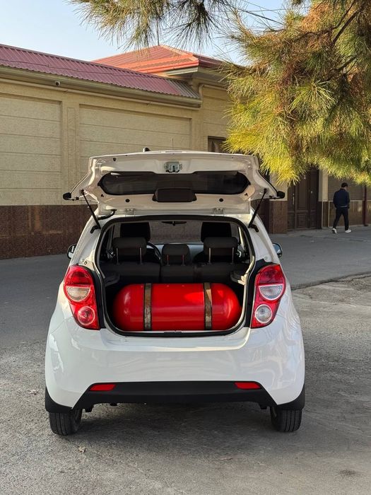 Аренда с викупом Спарк 2018 метан